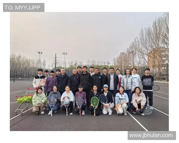 成都网球队在全国网球团队协作排行榜中荣获第五名展现出强大实力与团队精神